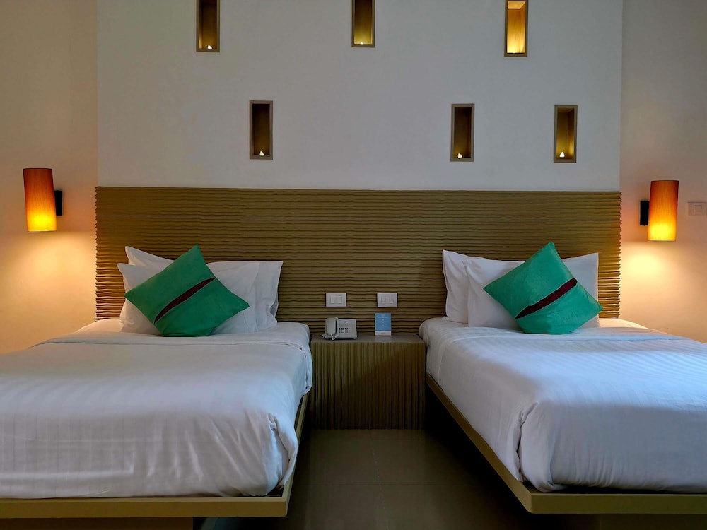 Habitación superior con 2 camas individuales del hotel Mercure Koh Chang Hideaway. Foto 4
