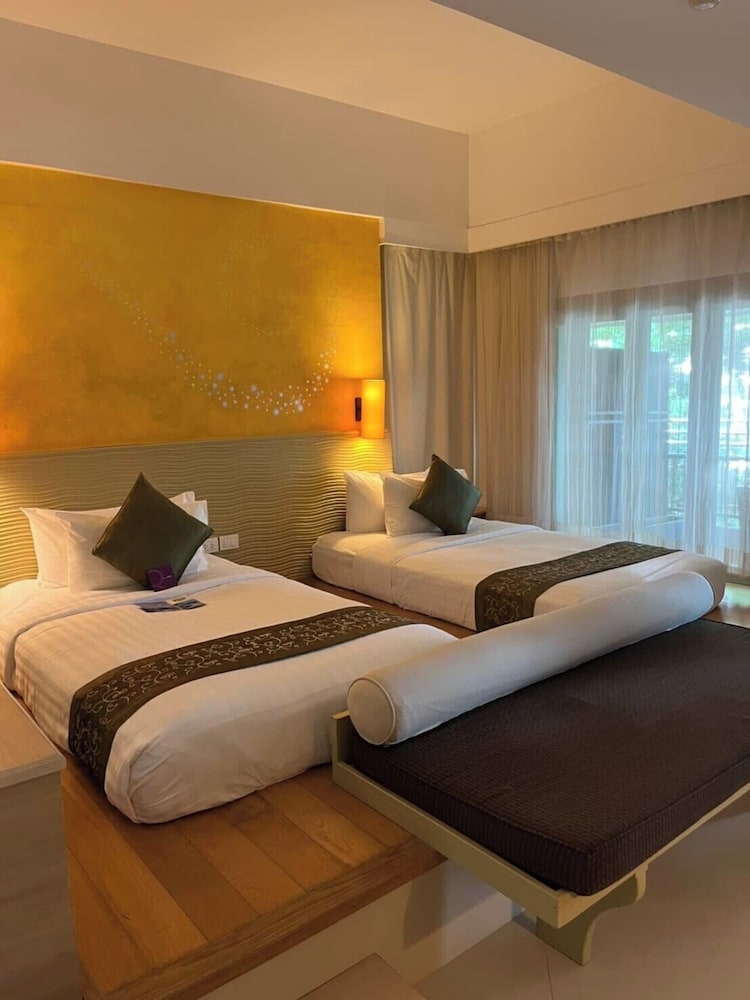 Habitación Deluxe con 2 camas individuales, vistas al mar del hotel Mercure Koh Chang Hideaway. Foto 2