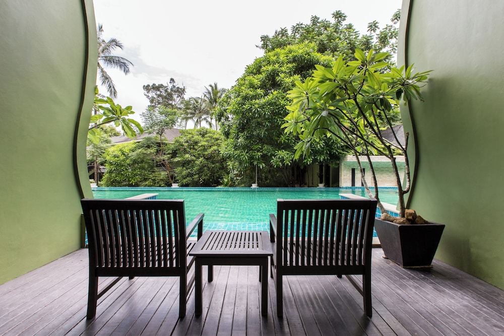 Habitación Deluxe con 2 camas individuales, acceso a la piscina del hotel Mercure Koh Chang Hideaway. Foto 6