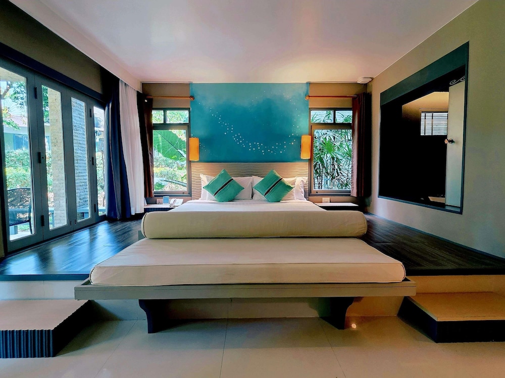 Habitación Deluxe con 1 cama king size, lado del jardín del hotel Mercure Koh Chang Hideaway