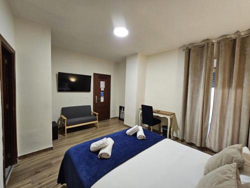 Habitación Doble con terraza del hotel Zaida. Foto 2