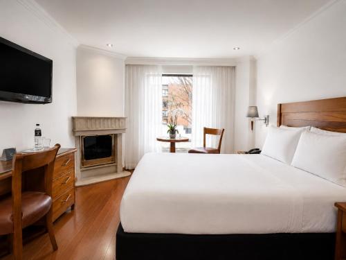 Habitación Doble Superior del hotel Egina Bogota. Foto 6