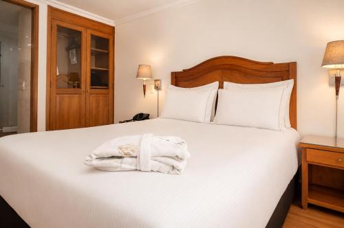 Suite Junior del hotel Egina Bogota. Foto 5
