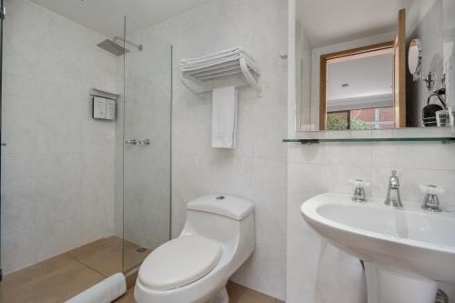Habitación Doble Superior del hotel Egina Bogota