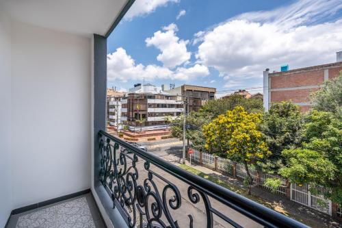 Habitación Doble Superior del hotel Egina Bogota. Foto 10