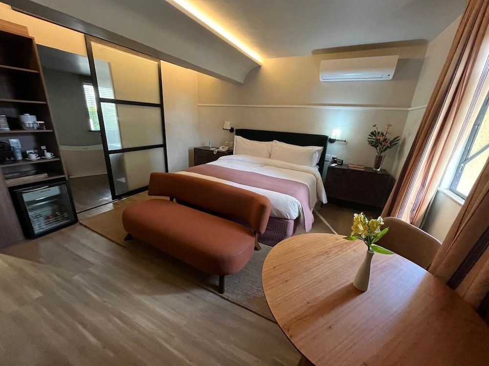SUITE JUNIOR, 1 Cama King Size del hotel Grand Mercure Belem Do Para. Foto 3