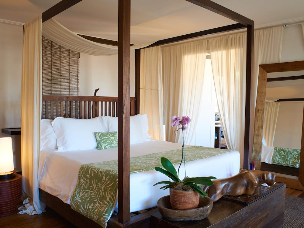 SUITE JUNIOR con 1 cama king size, sala de estar y vistas a Santa Teresa o las montañas del hotel Santa Teresa Hotel Rj - Mgallery. Foto 4