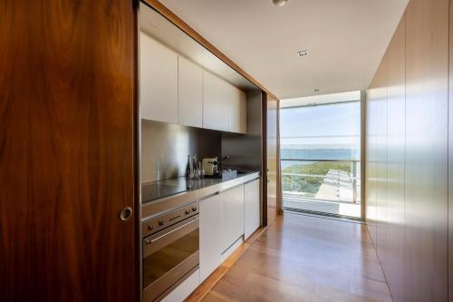 Apartamento de 3 dormitorios del hotel Troia Design. Foto 4