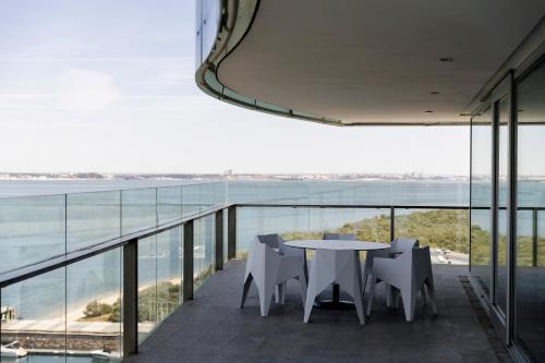 Apartamento de 3 dormitorios del hotel Troia Design. Foto 5