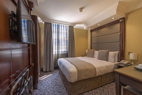 Habitación Doble Pequeña del hotel Hyde Park International - Member of Park Grand Londres. Foto 4