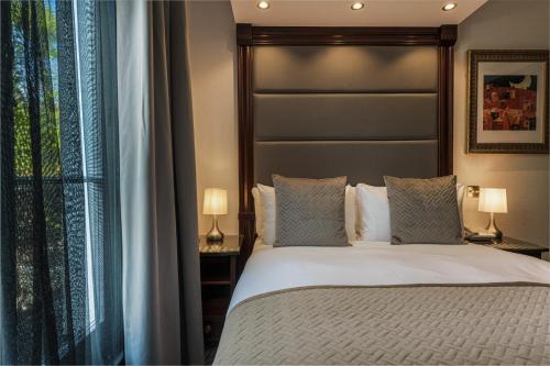 Habitación Doble Superior del hotel Hyde Park International - Member of Park Grand Londres. Foto 11