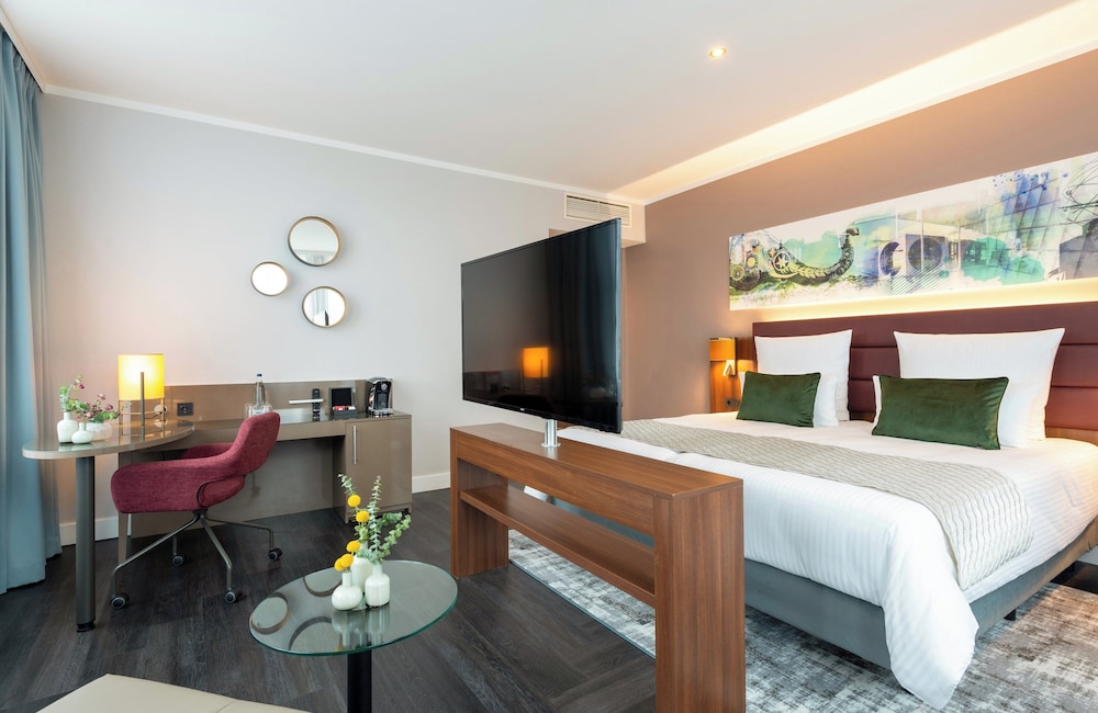 Suite junior del hotel Leonardo Royal Berlin Alexanderplatz. Foto 3