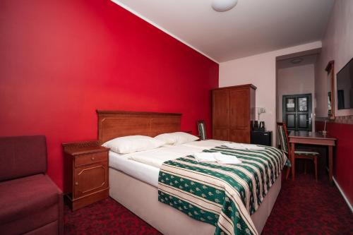 Habitación Doble con cama supletoria - 1 o 2 camas del hotel Czechia. Foto 1