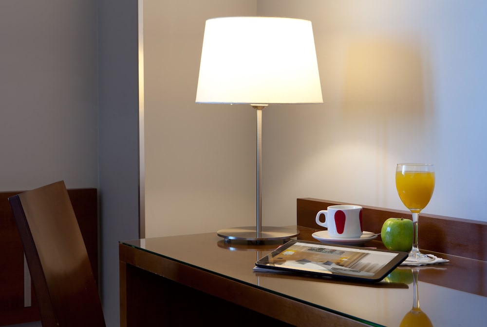Suite junior, 1 cama de matrimonio del hotel Porcel Avant. Foto 8