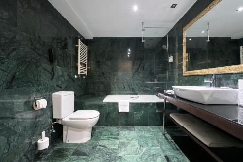 Habitación Triple del hotel Catalonia Rigoletto