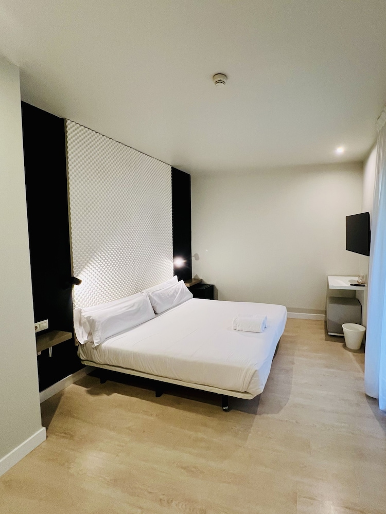 Habitación doble superior del hotel Urban Sea Atocha 113. Foto 5