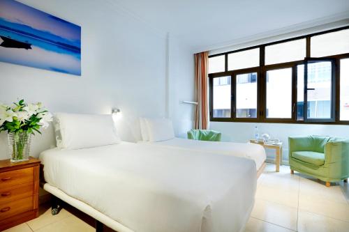 Habitación Doble - 2 camas del hotel Faycan. Foto 1