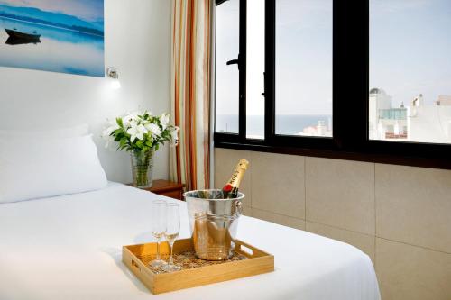 Habitación Doble - 2 camas del hotel Faycan. Foto 3