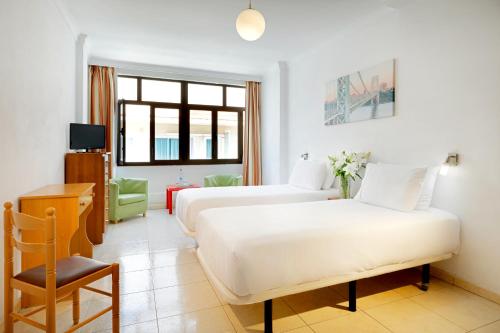 Habitación Doble - 2 camas del hotel Faycan. Foto 4