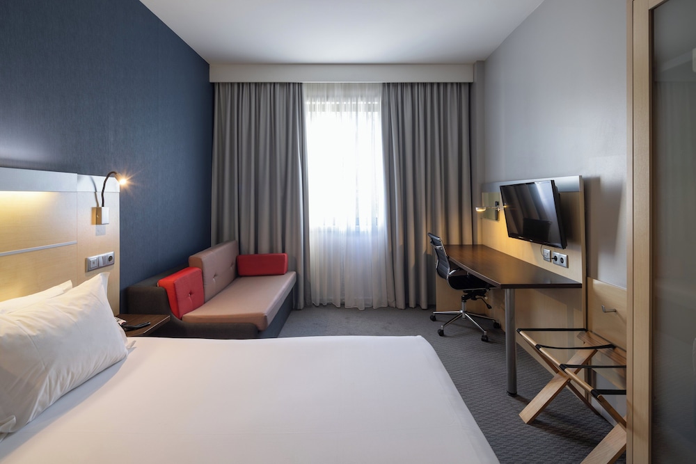 Habitación estándar, 1 cama doble con sofá cama del hotel Holiday Inn Express Porto Exponor
