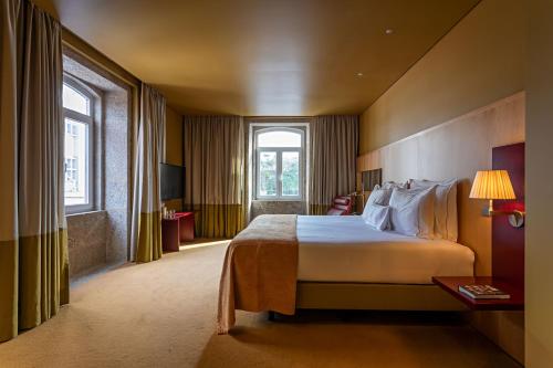 Suite Junior del hotel Pestana Palacio Do Freixo, Pousada and National Monument - The Leading Hotels Of The World. Foto 1