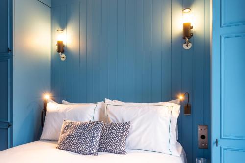 Habitación Doble Clásica Pequeña del hotel Bonsoir Madame. Foto 3