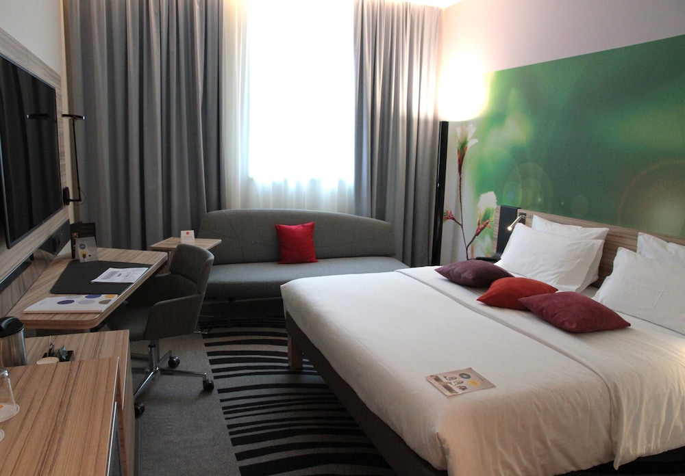 Habitación Business, 1 cama doble del hotel Novotel Wien City. Foto 1