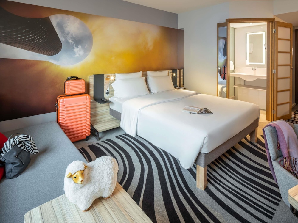 Habitación Business, 1 cama doble del hotel Novotel Wien City. Foto 9