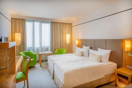 Habitación Meliá del hotel Melia Berlin. Foto 2