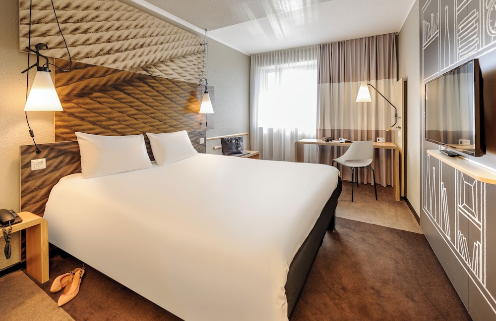 Habitación superior, 1 cama doble del hotel Ibis Berlin Mitte. Foto 3