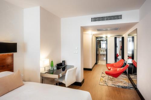 Habitación Doble Superior - 1 o 2 camas del hotel Grand Majestic Prague. Foto 21