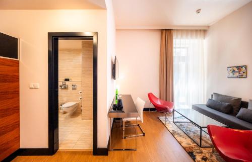 Suite del hotel Grand Majestic Prague. Foto 4