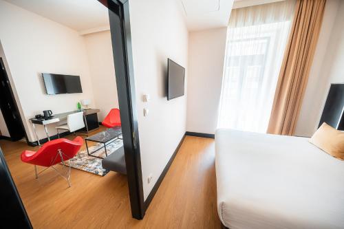 Suite del hotel Grand Majestic Prague. Foto 10