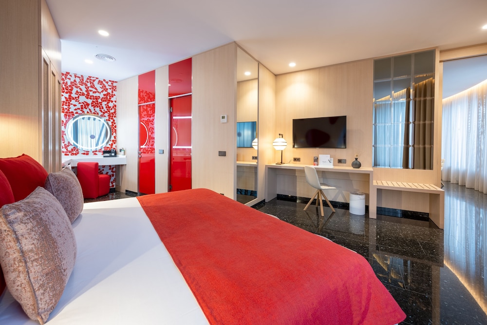 Suite Panorámica del hotel Porta Fira. Foto 11