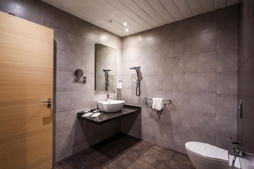 Familiar - 2 habitaciones del hotel Gran Bilbao. Foto 5