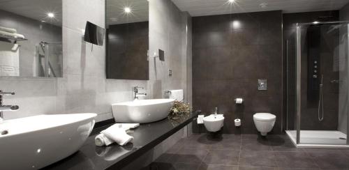 Habitación cuádruple del hotel Gran Bilbao. Foto 2
