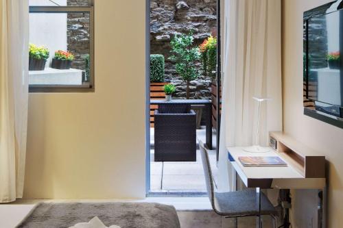 Habitación Doble con vistas al jardín del hotel Blue Angel Nyc, Ascend Collection