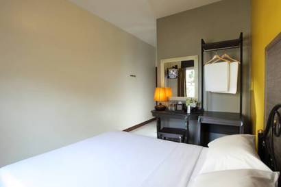 Habitación Doble Junior del hotel Rambuttri Village Inn and Plaza. Foto 11