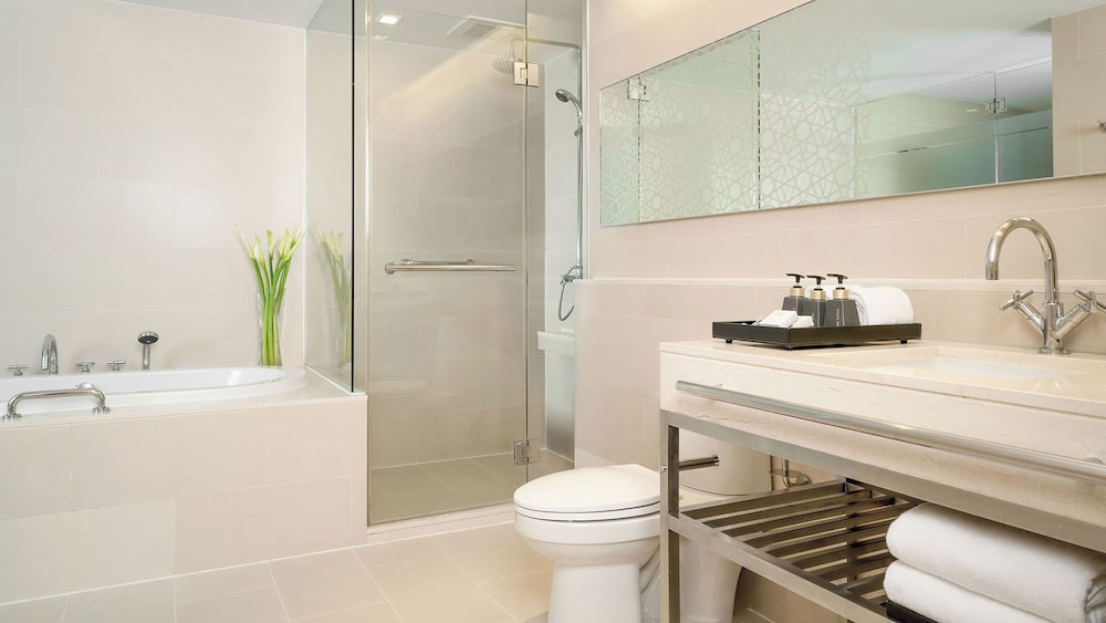 Skyline One Bedroom Suite with Twin Bed del hotel Jc Kevin Sathorn Bangkok. Foto 6