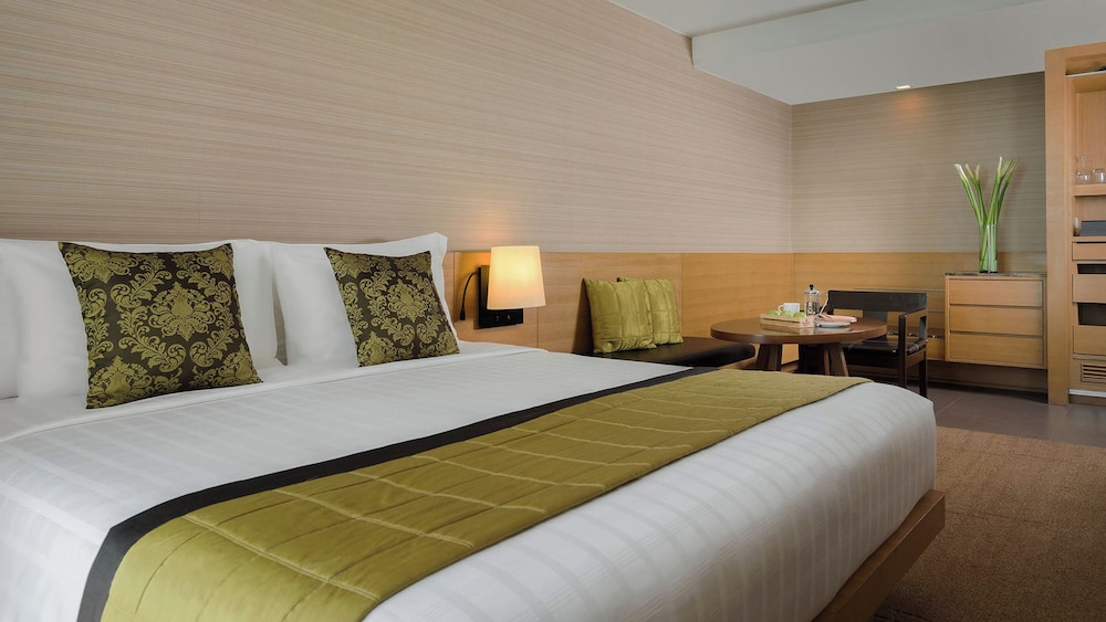Skyline Premier Suite with Double Bed del hotel Jc Kevin Sathorn Bangkok