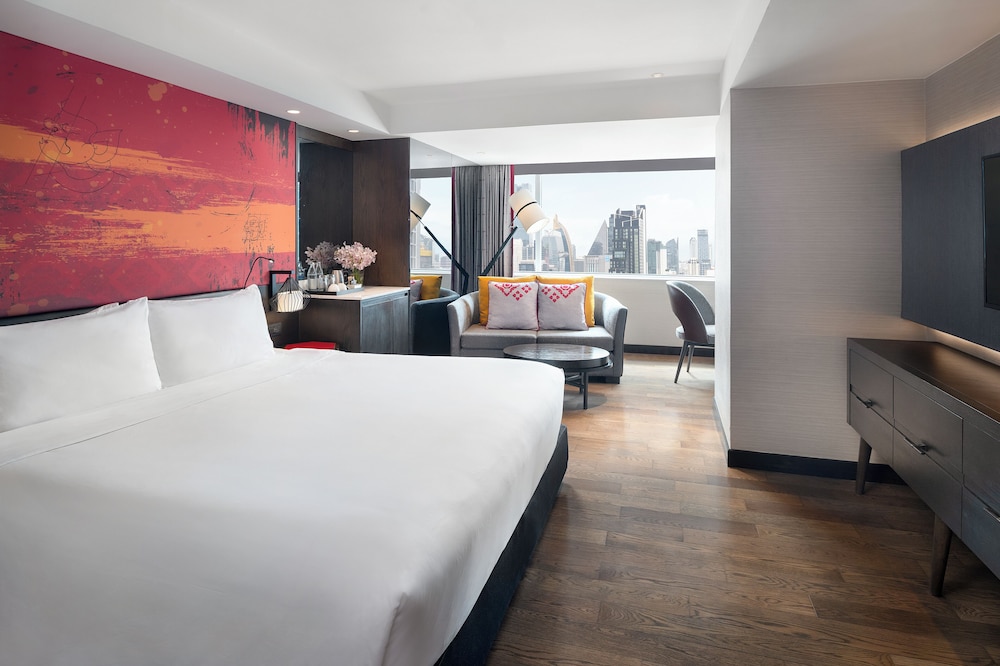 Habitación Deluxe con cama King del hotel Mercure Bangkok Sukhumvit 11. Foto 2