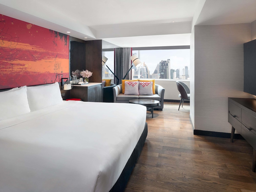 Habitación Deluxe con Bañera y Cama King del hotel Mercure Bangkok Sukhumvit 11