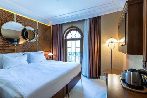 Habitación adaptada para personas de movilidad reducida del hotel Wyndham Istanbul Old City