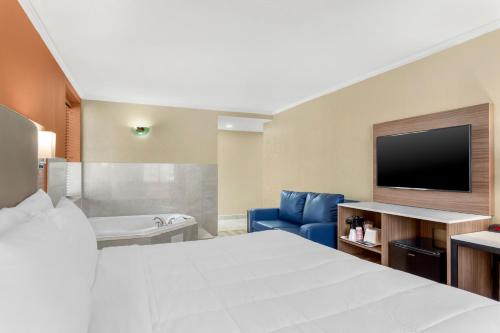 Suite con cama extragrande - No fumadores del hotel Quality Inn JFK Airport Rockaway Blvd. Foto 3