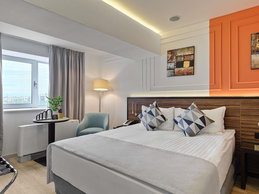 Habitación Accesible con 1 Cama Queen del hotel Bucharest Unirii Square - Handritten Collection. Foto 8