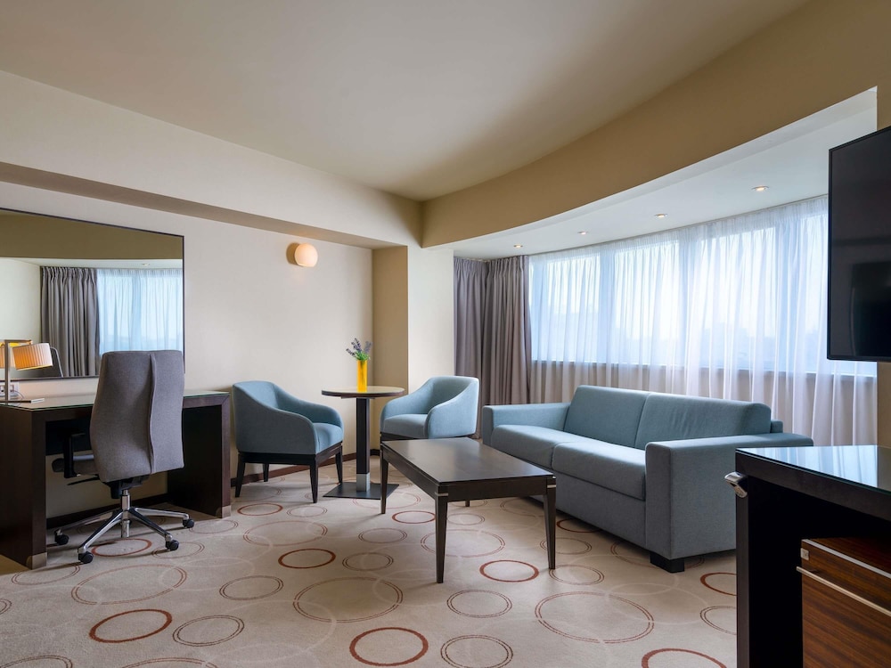 Suite Ejecutiva con 1 Cama King del hotel Bucharest Unirii Square - Handritten Collection. Foto 6
