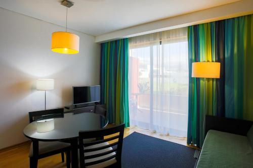 Estudio del hotel Antillia. Foto 1