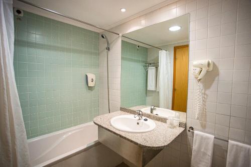 Habitación Doble - 1 o 2 camas del hotel Antillia. Foto 4