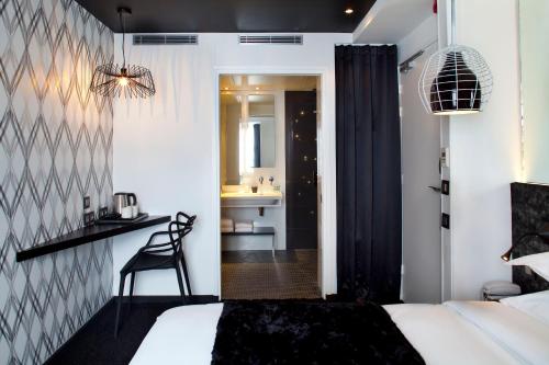 Habitación Doble Superior del hotel Sejour BeauBourg. Foto 20