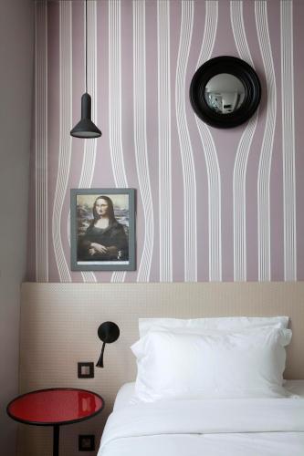 Habitación Doble Clásica del hotel Sejour BeauBourg. Foto 6